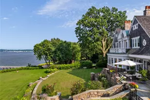 227 Dock Ln, Great Neck, NY 11024 - Photo 30