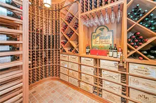 227 Dock Ln, Great Neck, NY 11024 - Photo 20