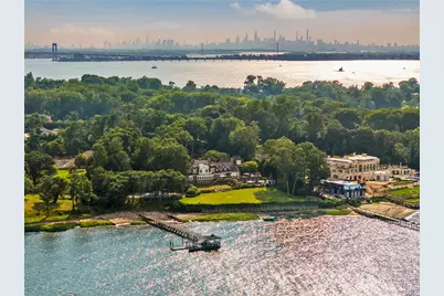 227 Dock Lane, Great Neck, NY 11024 - Photo 44