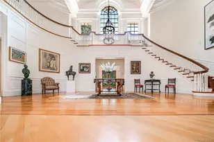 227 Dock Ln, Great Neck, NY 11024 - Photo 8