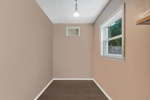 10 Roy Ave, West Islip, NY 11795 - Photo 20