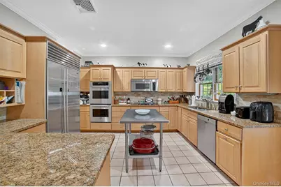 12 Veronica Court, Cortlandt Manor, NY 10567 - Photo 24