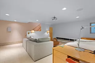 100-12 Shore Front Pkwy, Rockaway Park, NY 11694 - Photo 24