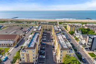 100-12 Shore Front Pkwy, Rockaway Park, NY 11694 - Photo 30