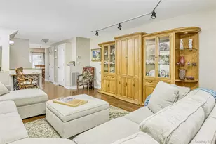 20 Crystal Hill Dr, Pomona, NY 10970 - Photo 8