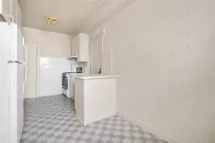 390 Riverside Dr, New York, NY 10025 - Photo 6