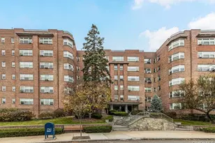 235 Garth Rd, Scarsdale, NY 10583 - Photo 20