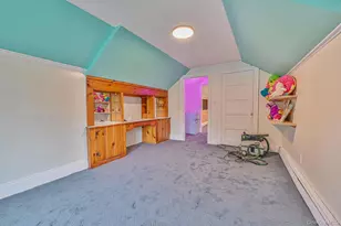 129 Guenther Ave, Valley Stream, NY 11580 - Photo 14