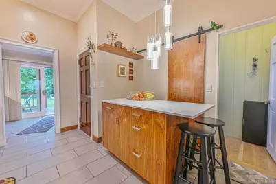 129 Guenther Avenue, Valley Stream, NY 11580 - Photo 10