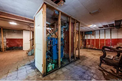 10 Hampton Terrace, White Plains, NY 10607 - Photo 18