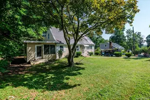 10 Hampton Ter, White Plains, NY 10607 - Photo 2