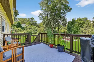 82 Hillside Dr, Marlboro, NY 12542 - Photo 28