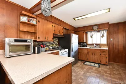 2355 Mitchell Place, Bellmore, NY 11710 - Photo 8