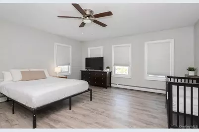 2748 W Main Street, Poughkeepsie, NY 12590 - Photo 6