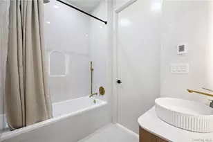 31-16 21st St, Astoria, NY 11106 - Photo 12