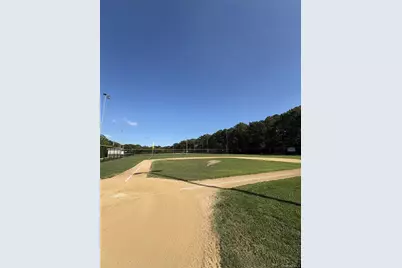 188 Washington Avenue, Mastic Beach, NY 11951 - Photo 24