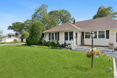 188 Washington Avenue, Mastic Beach, NY 11951 - Photo 2