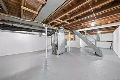 21 Lehigh Avenue, Centereach, NY 11720 - Photo 12