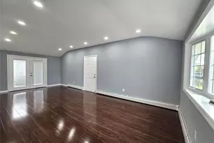 114 Granny Rd, Farmingville, NY 11738 - Photo 2