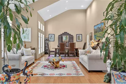 18 Roundtree Drive, Melville, NY 11747 - Photo 6