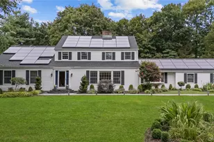 51 Bay Rd, Huntington, NY 11743 - Photo 2