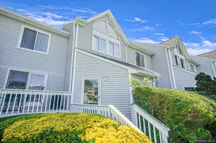 3538 Gibbs Rd, Coram, NY 11727 - Photo 2