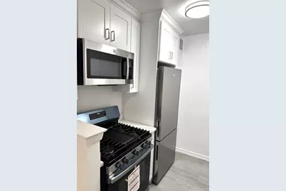 3119 Bailey Avenue #2E, Bronx, NY 10463 - Photo 2