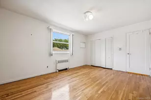 60-31 251st St, Little Neck, NY 11362 - Photo 10