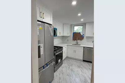 15070 Foch Boulevard, Jamaica, NY 11434 - Photo 6