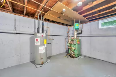 118 S 31st Street, Wyandanch, NY 11798 - Photo 14