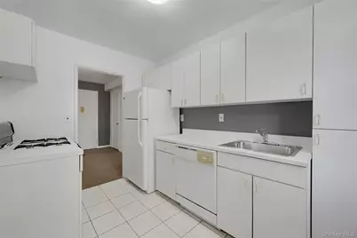 5 Sadore Lane #3S, Yonkers, NY 10710 - Photo 18