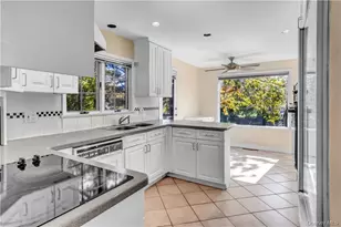 1058 Wilmot Rd, Scarsdale, NY 10583 - Photo 10