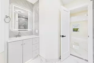 49 Griddle Ln, Levittown, NY 11756 - Photo 28