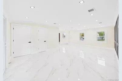 49 Griddle Lane, Levittown, NY 11756 - Photo 18