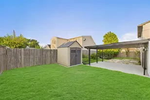 49 Griddle Ln, Levittown, NY 11756 - Photo 32