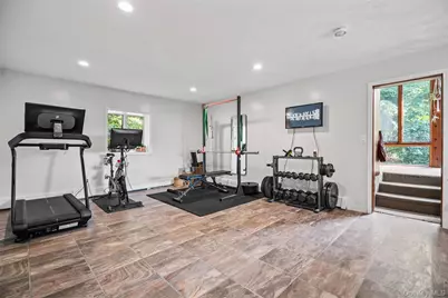 10 Holiday Lane, Greenwood Lake, NY 10925 - Photo 32