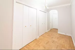 41-07 42nd St, Sunnyside, NY 11104 - Photo 10