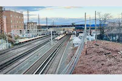64-09 Woodside Avenue #2 Family Frame, Woodside, NY 11377 - Photo 12