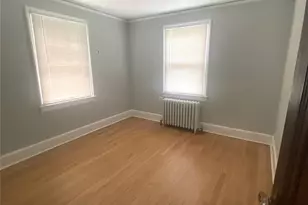 39 Redmond Ave, Bay Shore, NY 11706 - Photo 10