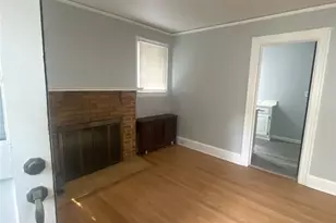 39 Redmond Ave, Bay Shore, NY 11706 - Photo 6