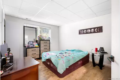 195 Lake Pointe Circle #195, Middle Island, NY 11953 - Photo 14