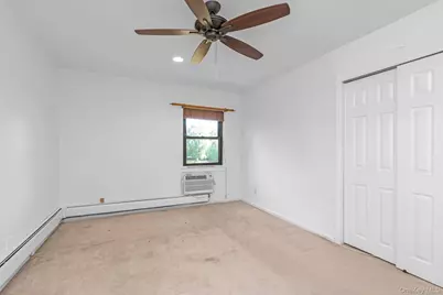 1197 E Broadway #K24, Hewlett, NY 11557 - Photo 10