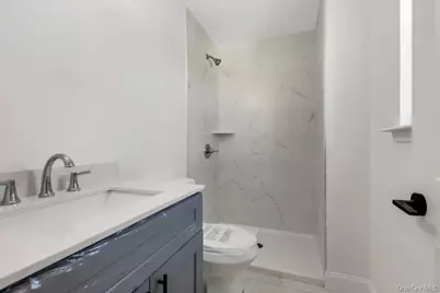 N/C Ronkonkoma Avenue, Ronkonkoma, NY 11779 - Photo 12