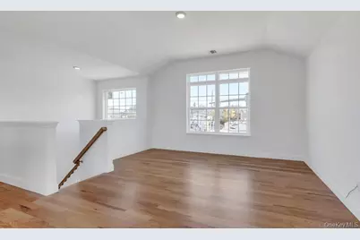 N/C Ronkonkoma Avenue, Ronkonkoma, NY 11779 - Photo 2