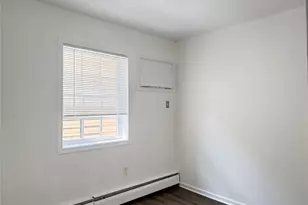97-56 101st St, Ozone Park, NY 11416 - Photo 6
