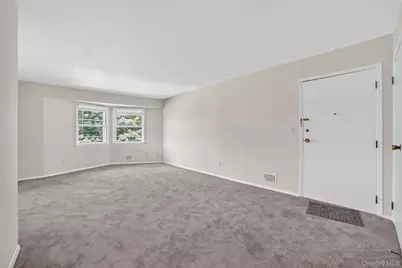 15 Essex Place #15K, Yorktown Heights, NY 10598 - Photo 10