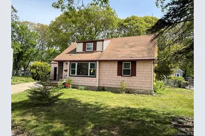 539 Mitchell Street, Uniondale, NY 11553 - Photo 2
