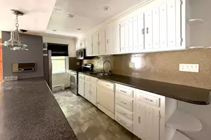 539 Mitchell St, Uniondale, NY 11553 - Photo 6