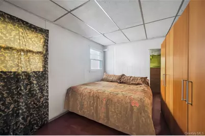 10312 114th Street, Richmond Hill, NY 11419 - Photo 6