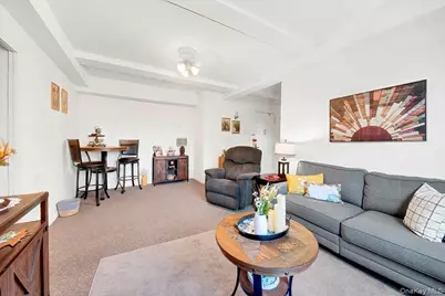 1595 Metropolitan Avenue #7D, Bronx, NY 10462 - Photo 1